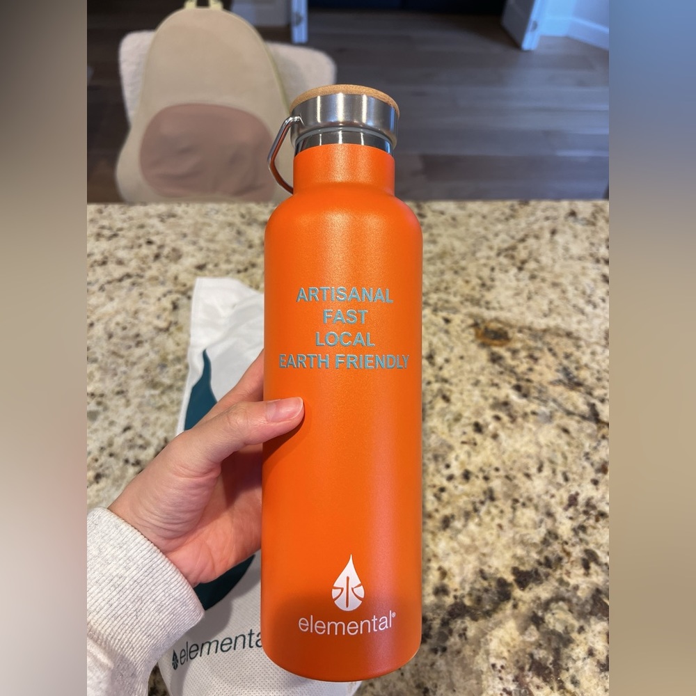 Elemental Classic 25oz Water Bottle - Orange